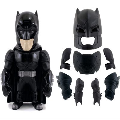 Jada - DC Comics 253213009 Batman Figurine 15 cm + Armor - Metal - Luminous Eyes - Ages 8 and Above