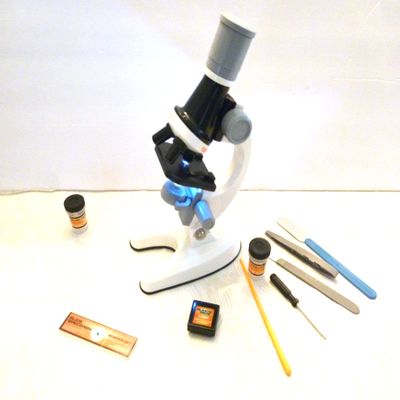 Child & Adult Microscope with Accessories, 100x 400x 1200x College Level, STEM