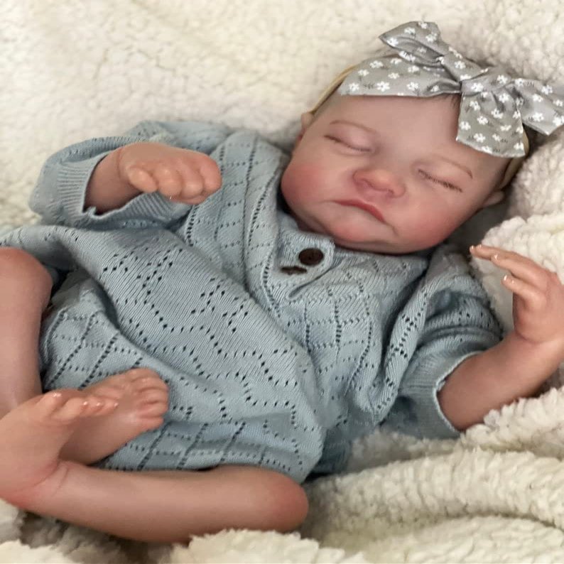 Pinky Reborn Baby Dolls 19 Inch Lifelike Preemie Baby Dolls Silicone Weighted Body Realistic Girl Doll Gift for Kids Age 3+