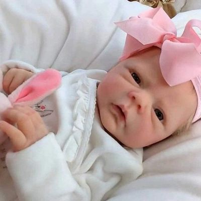 AFEWD Realistic Reborn Baby Silicone Girls, Cute 18 Inch Real Life Dolls with Full Body Vinyl Bebe Reborn De Silicona, with Weighted Soft Body Lifelike Newborn for Gift