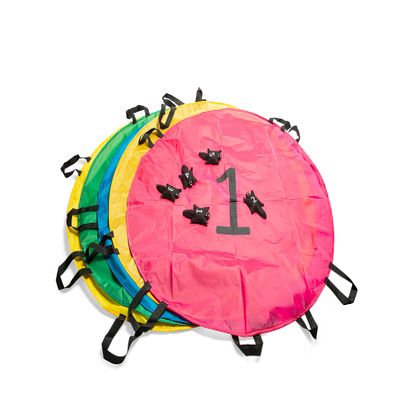 BS Toys Squirrel Parachute - Flight & Count Game for Kids - Fun Game Ideas & Easy to Understand Game - Contains Parachutes - for 2 to 20 Players