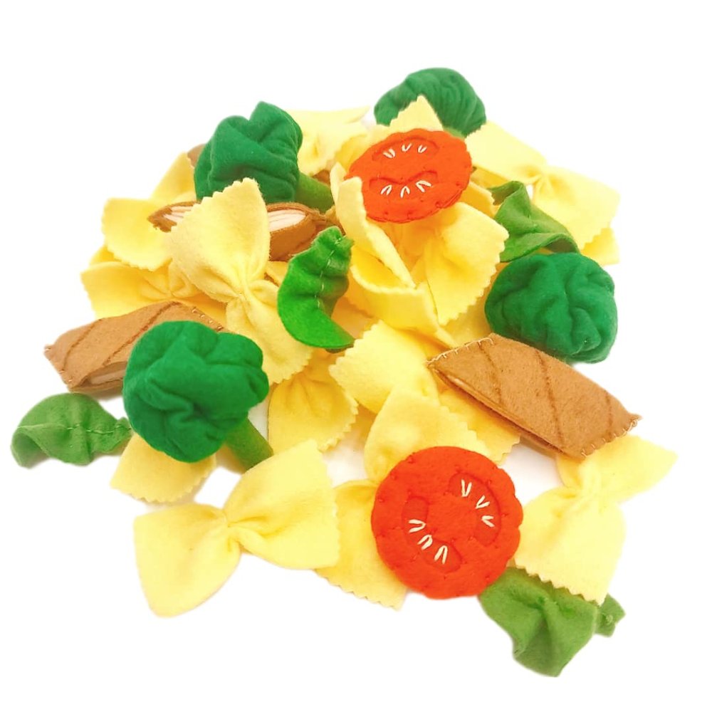Pasta with broccoli, farfalle, bow tie pasta, felt play food for kids kitchen, pretend play for kids (beige, set 1 (farfalle, broccoli, chicken, tomatoes, basil))