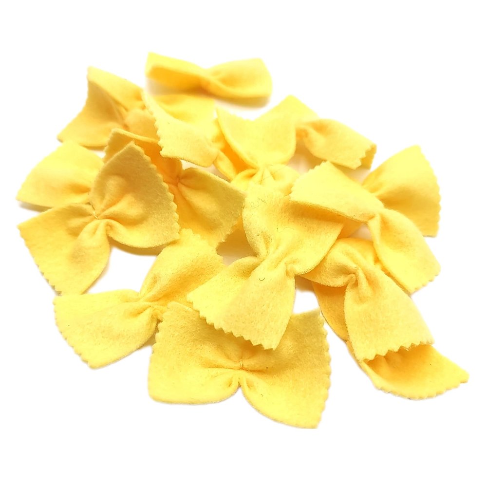 MiniWorldFood Pasta Felt Play Food, farfalle Soft, Bow tie, Pretend Play Kids Cafe, Toys for Kids Kitchen, Fake realictic Food (Beige, 16 farfalle in a Zip Bag)