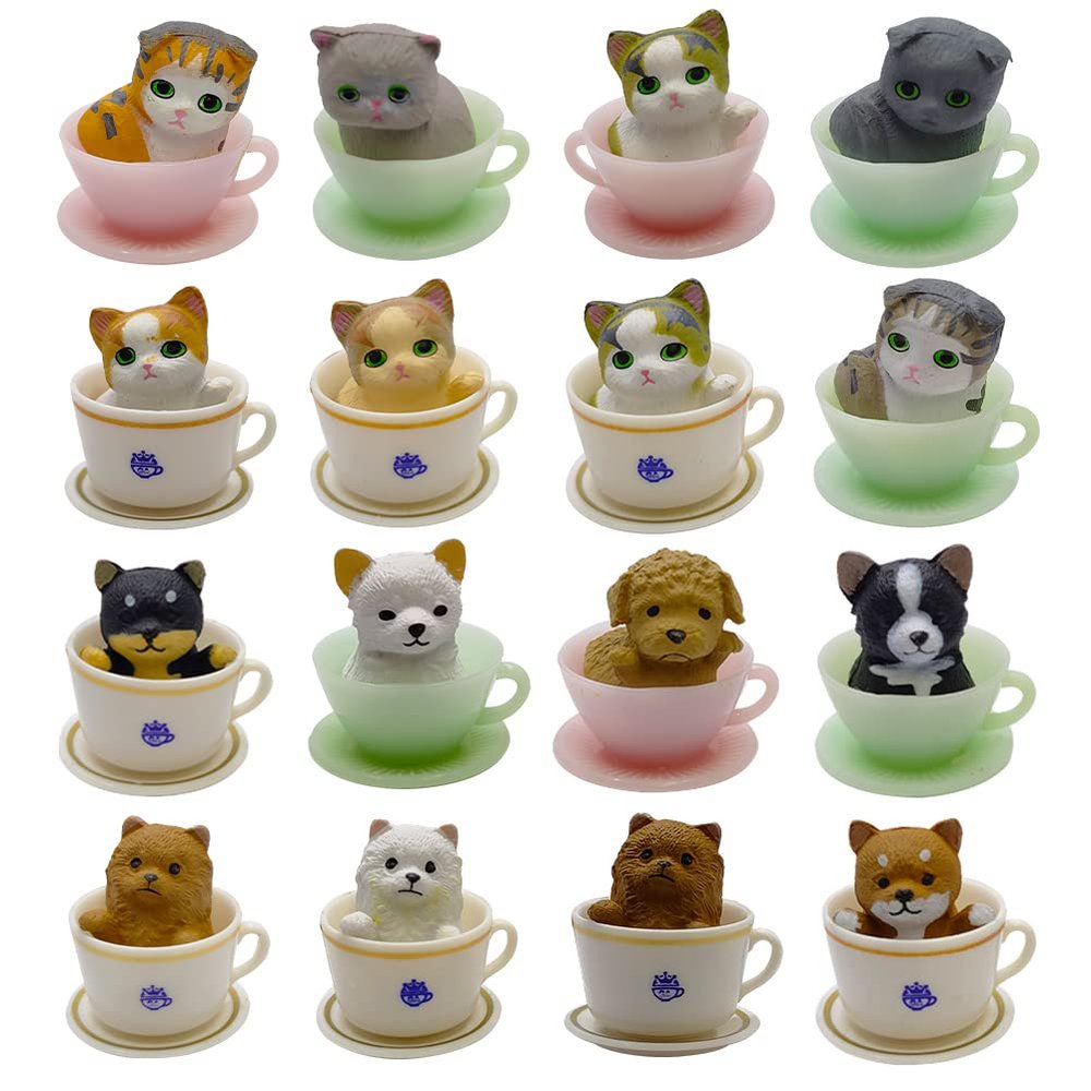 Kayzyue 8 Pcs Cat Dog Figurines Playset Realistic Detailed Plastic Puppy Kitten Figures Coffeecup Pets for Cake Toppers Christmas Birthday Gift Dollhouse Micro Landscape Craft Ornament
