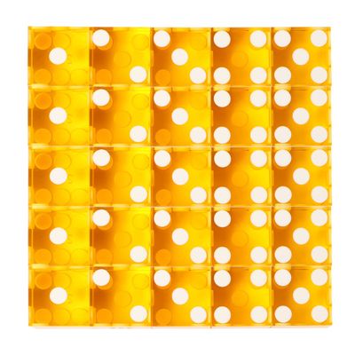 GSE Games & Sports Expert AAA Grade 19 mm Casino Craps Dice Set of 25 with Razor Sharp Edges & Matching Serialized Numbers for RPG, Dice Stacking, Yahtzee Dice Games - Yellow