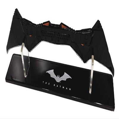 Factory Entertainment, Inc, us Toys, FACCE The Batman Batarang Scaled Prop Replica Medium