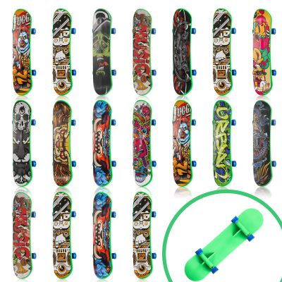 Sosation 18 Pcs Mini Finger Skateboard Valentine Party Gift Favors Mini Skateboards Novelty Fingerboard Decorations Fingertips Movement Finger Gift(Cool Style)