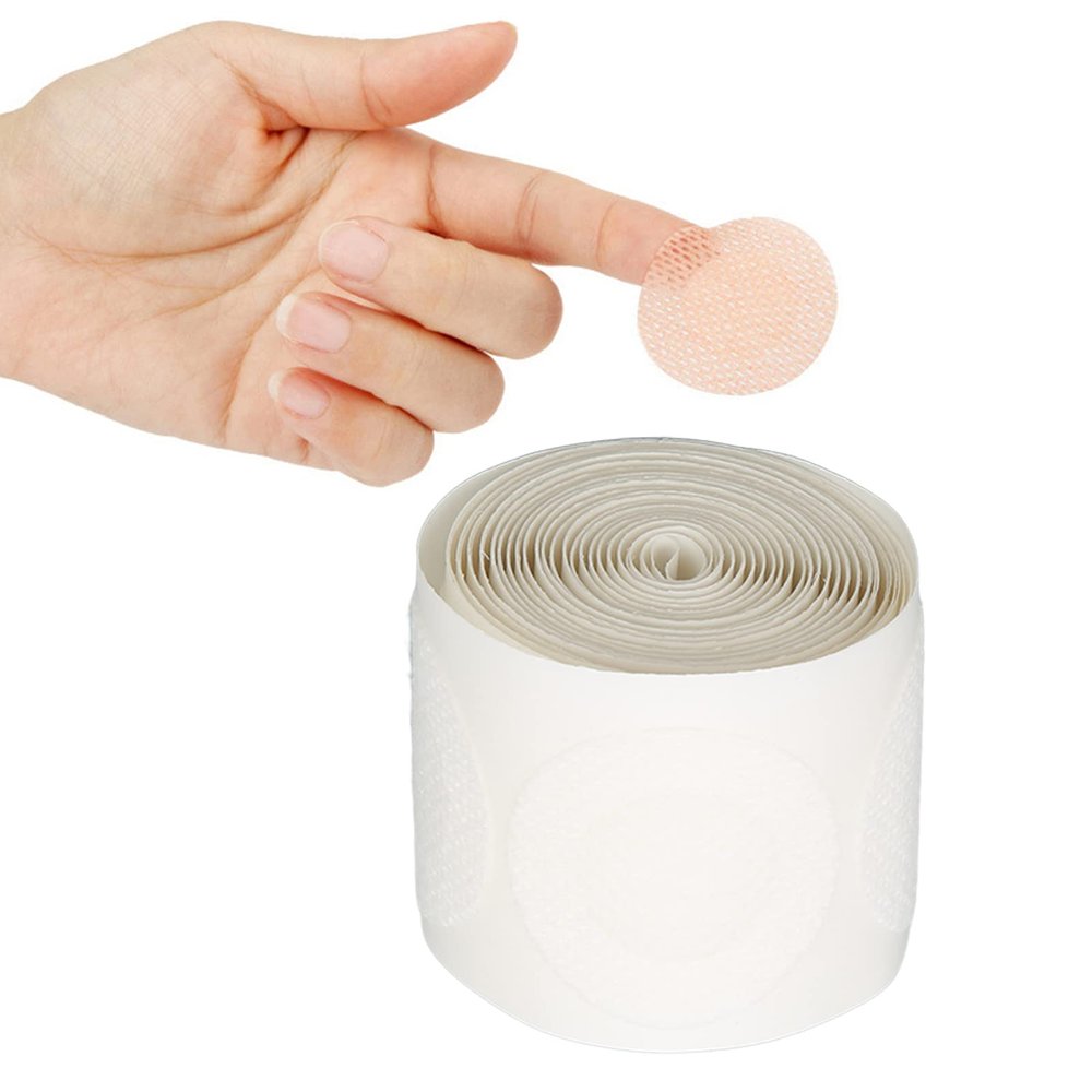 100pcs Men Breast Patch, Breathable and Sweatproof Sports Nipple Pad for Marathon, Self Adhesive Anti Slip Nipple Cover Sticker for Runner, Skin Friendly Invisible Male Boobs Covers(White)