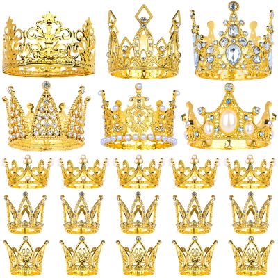 Crown Cake Topper Mini Gold Crown for Flower Bouquets Glittering Metal Queen Crowns for Women Girl Lady Bridal Wedding Vintage Cake Decoration for Valentines Day Baby Shower Birthday Party 9 Style