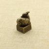 1Pcs   Bronze Meihua Seal Antique Bronze Antique Play Play Hand Puts Office Desk Table Copper Ornaments() view 4