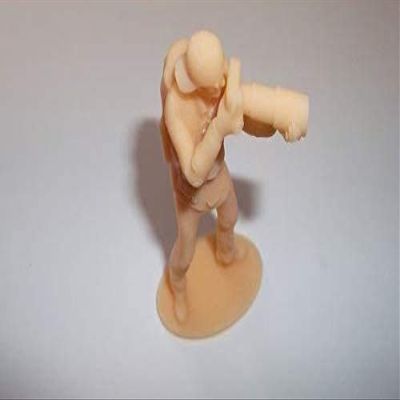 Greenhills TV Press Cameraman with Backpack Figure - Unpainted - 1:32 Scale - New - MACC612