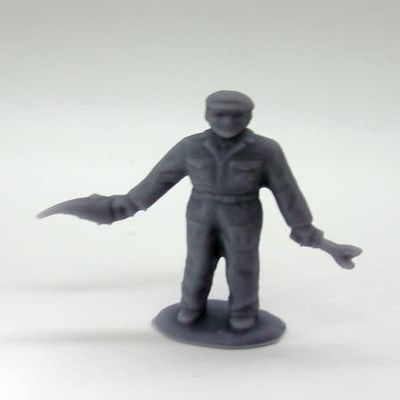 Greenhills Vintage Mechanic with Oil Can - Unpainted - 1:43 Scale - New - GP25