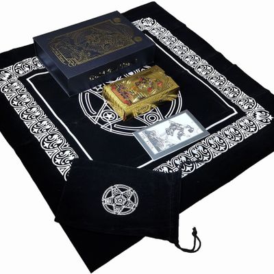 Jayiaine Gold Foil Tarot Tarot Cards Vintage Waite Tarot Cards Set Luxury Gold Foil PVC, Waterproof, Anti-Wrinkle with Tablecloth Guidebook Box for Beginners, 78Pcs,Black