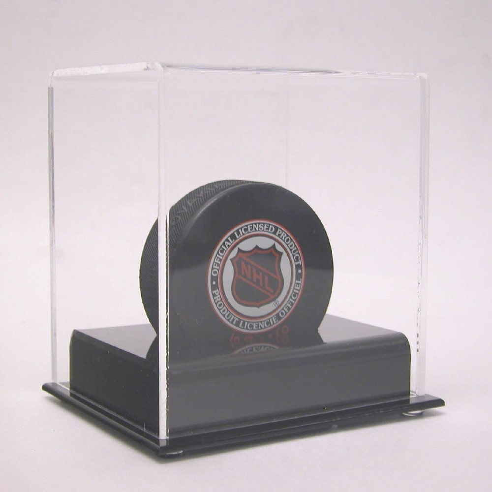 Acrylic Hockey Puck Display Case Holders (1 to 7 Pucks) (1 Puck Display)