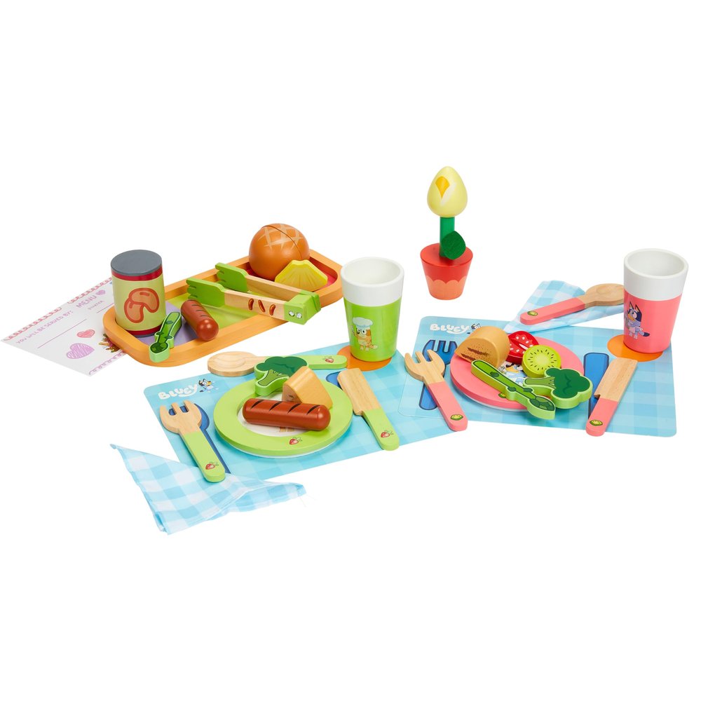 Bluey Toy Fruits and Vegetables for Toddlers, 32-Piece Pretend Food with Plates, Utensils, Baby Play Food & Wooden Toy Fun