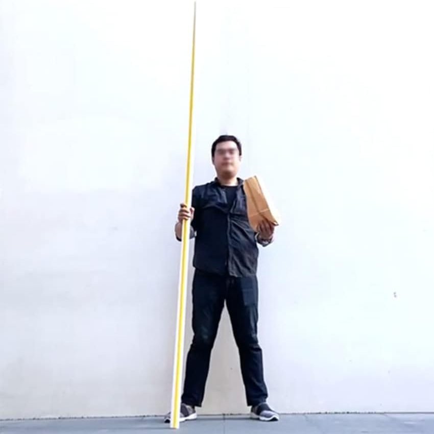 SUMAG Appearing Stick - 2.5M/8.2 ft Magic Tricks Big Straw Appearing from Empty Paper Bag Mentalism Magic Magician Stage Illusions Gimmicks(Yellow)