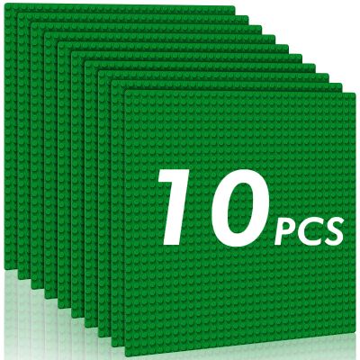 Pokiiulk Classic Baseplates Building Plates-Pack of 10 Large 10" x 10" Building Bricks,Compatible with All Major Brands,Perfect STEM Gift for Builders Age 3+ (Green)