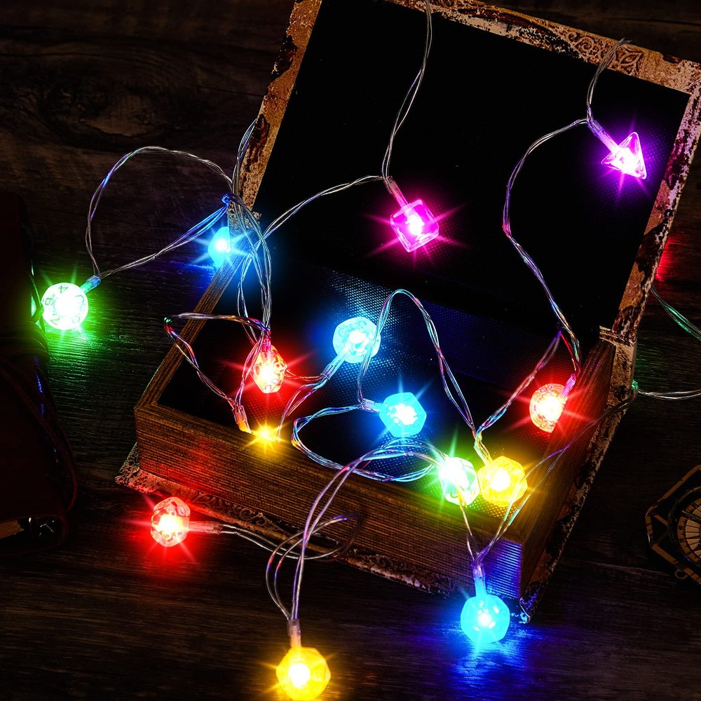 Wettarn 20 ft Polyhedral Dice String Lights LED Dice Lights Strands Extendable Glow in The Dark Party Decorations for Role Playing Game Bedroom Indoor Outdoor Wedding Tree Garden Decoration