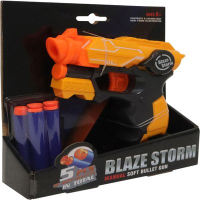 BlazeStorm Blaster including 5 darts, 11m range