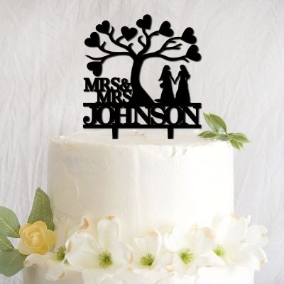Mrs And Mrs Cake Toppers Personalized Travel Wedding Cake Toppers Two Brides with Love Trees Cake Topper Black Acrylic Same Sex Bride And Bride Gifts Mrs Mrs with Last Name