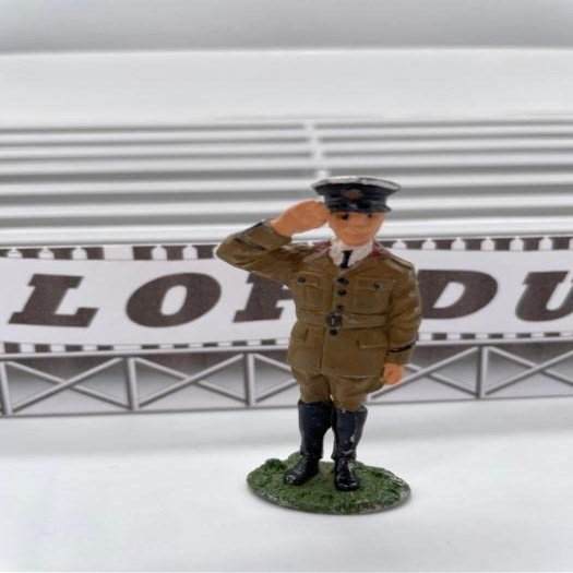 Greenhills F1089 Track Side Metal Army Major Figure for Scalextric Carrera etc 1.32 Scale - New
