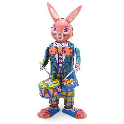 Charmgle Wind-up Tin Toy Retro Clockwork Walking Toy, Adult Collection Funny Rabbit Drum, Gifts Stage Decoration Toy Bar Restaurant Home Display Props