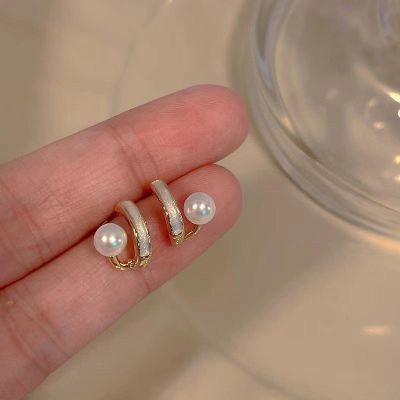 ELROAL Vintage Court Style Light Luxury, Super Shimmering Diamond-Set Flowers, Earrings, Temperament, Versatile Explosive Earrings Women 1320