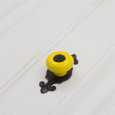 Vintage Furniture Ceramic Cabinet Handle Door Cabinet Drawer Kitchen Handle Hardware Accessories 1Pcs (Color : Black Yellow)