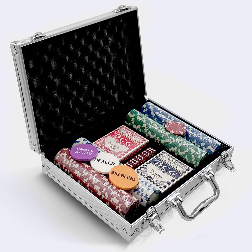 SereneLife Poker Chip Set for Texas Holdem, Blackjack Gambling- 11.5 Gram Casino Chips Set w/Aluminum Case, Playing Cards, Button, Dice- 200 PCS (Silver)