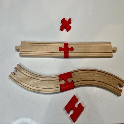 Wooden Train Connectors (Yellow)