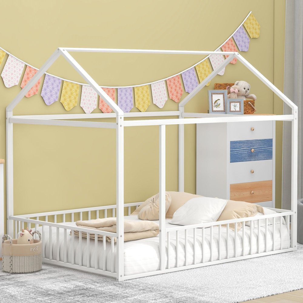 House Fence Floor Bed, Metal Full Size House-Shaped Fence Bed Frame with Roof and Fence, Full Bed House Bed Playhouse Bed for Kids, Bedroom Furniture Toddler Bed Fence Bed (White House Fence Bed)