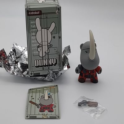 Kidrobot Post Apocalypse Dunny Xam Dam Hicks Kaneda Variant 3" Vinyl Figure Mini Series Huck Gee