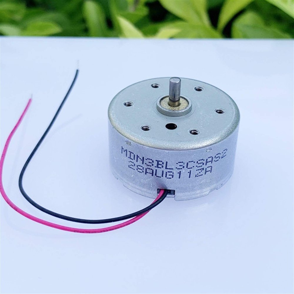 GTPBAO Power Science Micro DC 300 Motor, Mini Small 24mm Round Mute Spindle Motor, 1.5V-6V DIY Solar Power Toy Model, Engine Projects