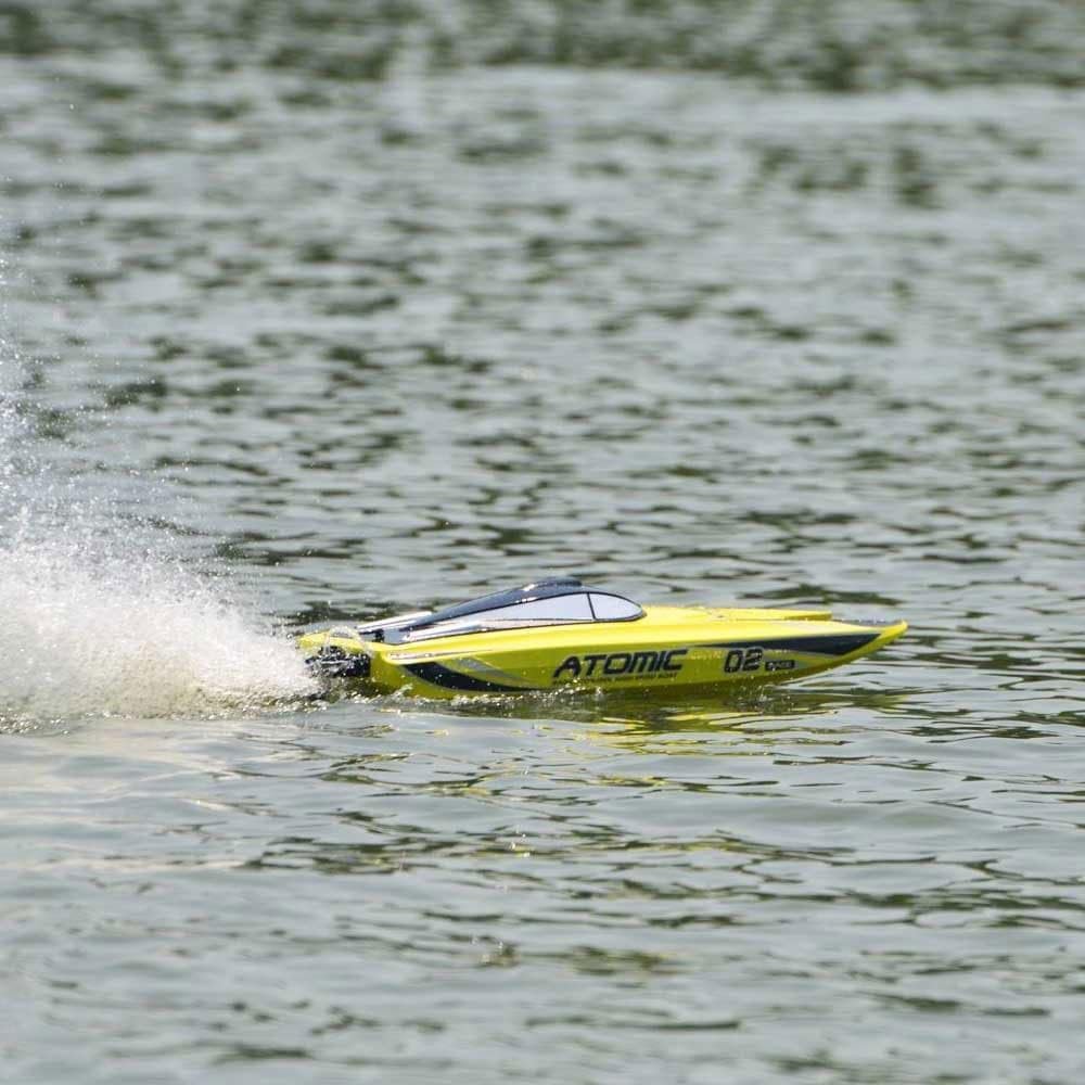 QIYHBVR Brushless RC Boat, Fast Remote Control Boats 2.4GHz Racing Boat with 3546-1800kv High Speed Brushless Motor for Pools & Lakes, Speed Boat Toy for Adults Boys & Girls