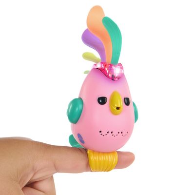 Fingerlings Sweet Tweets Interactive Bird Record & Play Secret Messages, Includes 40+ Sounds & Reactions Debbie (Pink)