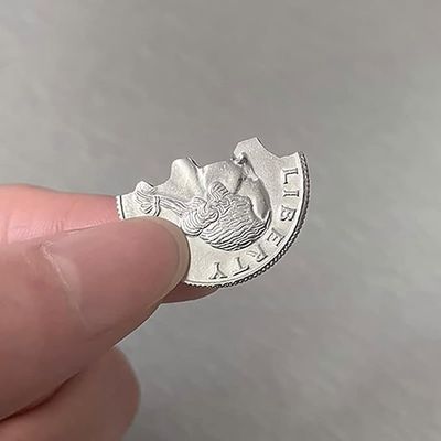 blue-ther Bite Coin Magic Tricks US Quarter Dollar Magic Folding Bite Out Restore Coin Magic for Magicians Close up Street Illusions Gimmicks Mentalism Prop