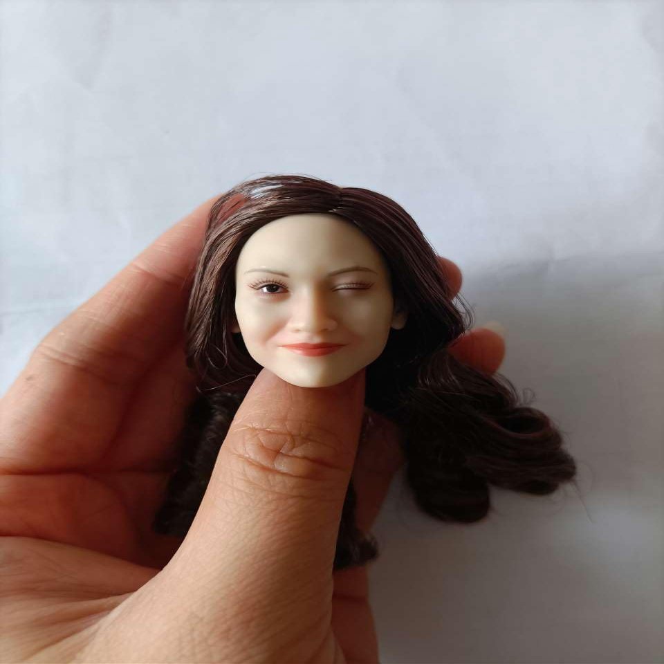 1/6 Scale Female Head Sculpt,Beauty Asian Girl Smile Expression Head Sculpt Carved for 12inch Female PH TBL JO Action Figure Body (B)
