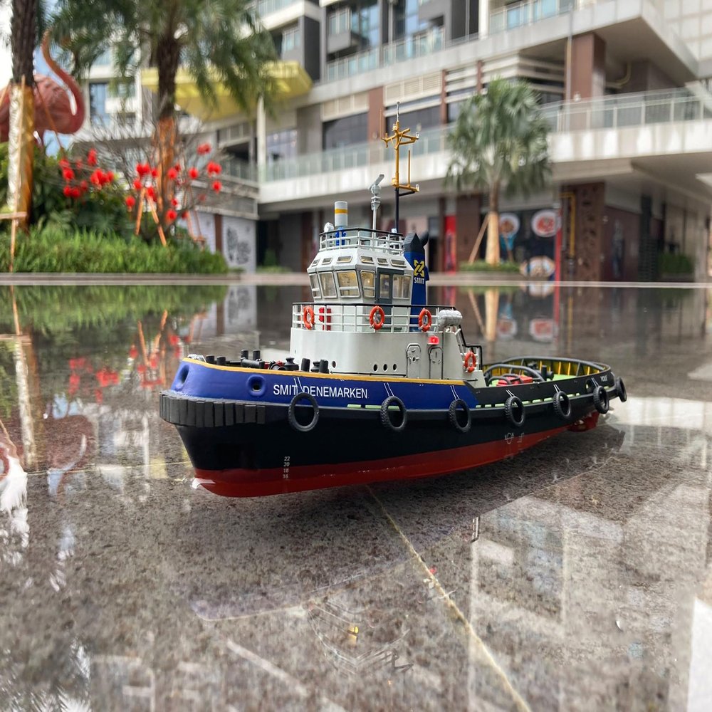 Valman Smit Denemarken TUG Scale 1:100 283mm RC Model Ship Kit
