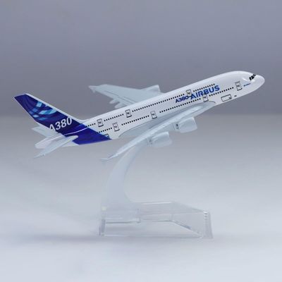 yuanpulalala 1: 400 Passenger Aircraft A380 Aircraft Model 16cm Air Airbus Alloy die-Casting Model Gift