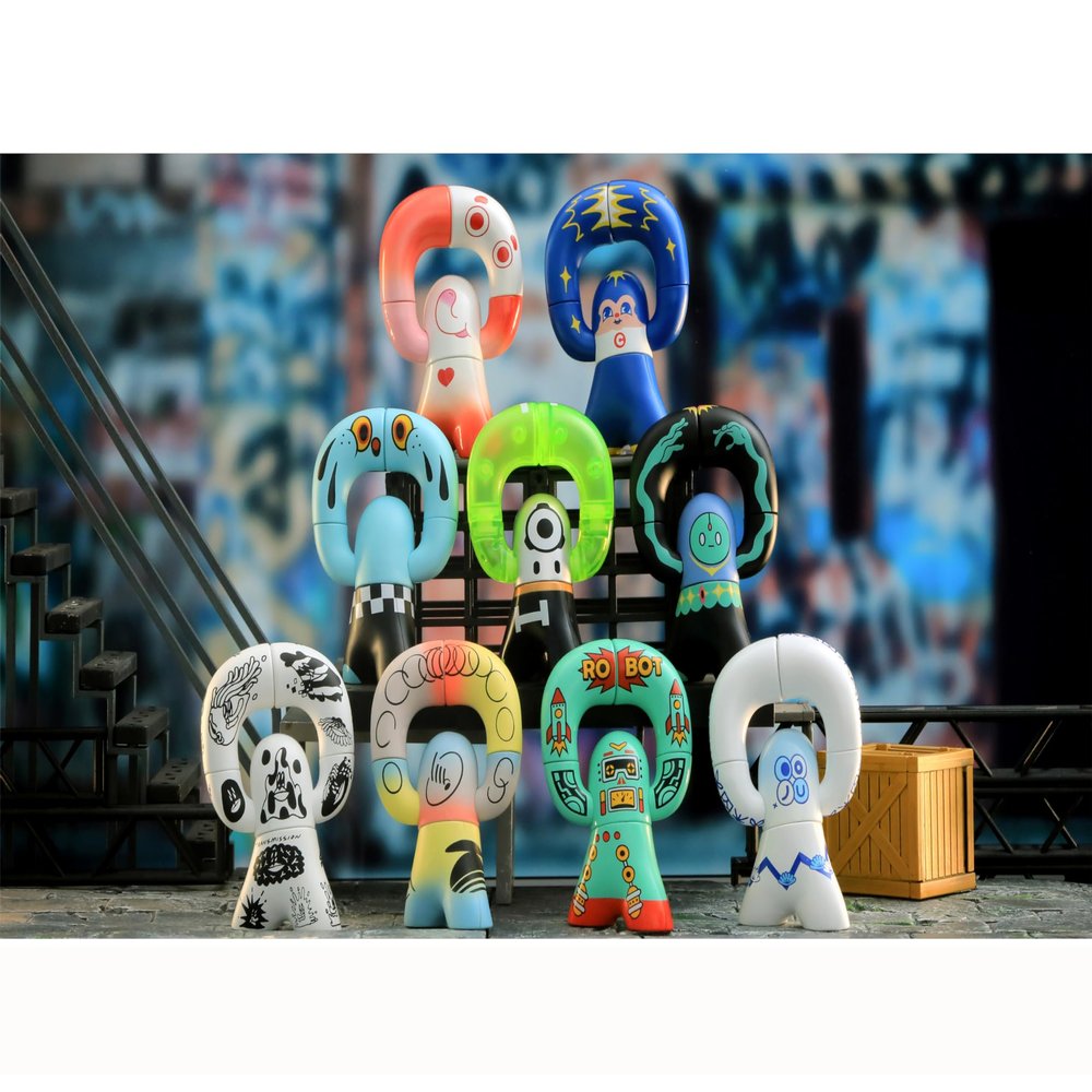 52TOYS BLINDBOX QTAGE Artist Series, 8 Piece Box