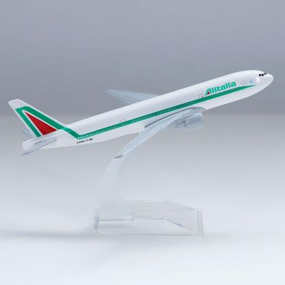 yuanpulalala 1/400 Boeing 16cm Aircraft Model B777 Alitalia Metal die-Casting Static Collection and Display Gift