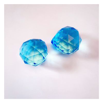 Chandelier Crystal Prisms Pendants 2PCS Chandelier Crystals Ball Shinning Faceted Pendant Prism Parts Chandelier Crystal Prisms Pendants (Color : Light Blue)