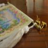 1:12 Stunning Dollhouse Miniature Aubusson Tapestry Castle in Rose Garland view 2