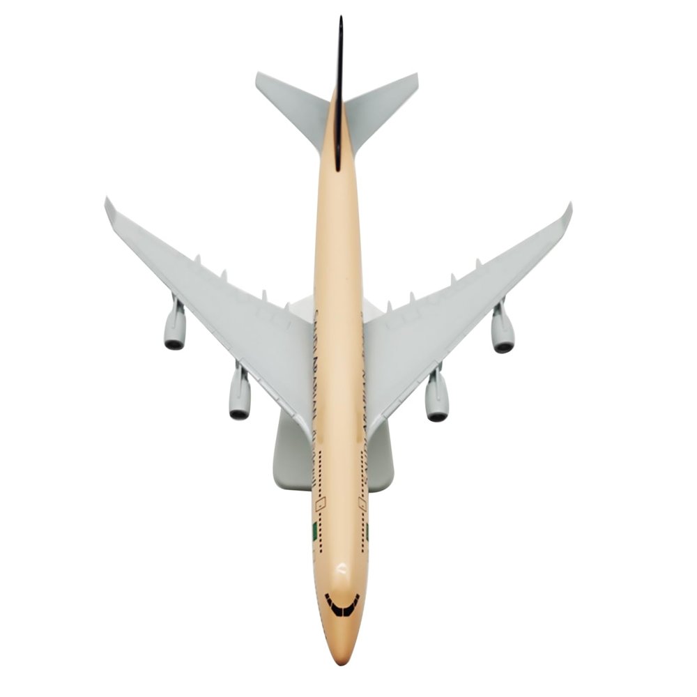 DAGIJIRD 1:400 Saudi Arabian B747 Airlines Metal Airplane Model Home Office Decoration Gifts