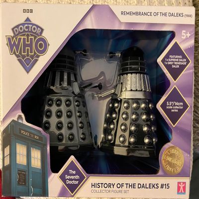 History of the Daleks 15 Remembrance of the Dalek Figure Set
