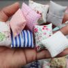 AirAds Dollhouse 1:12 Scale Dollhouse Miniature Assorted Pillows (Lot 4) (#14 * 4pcs) view 2