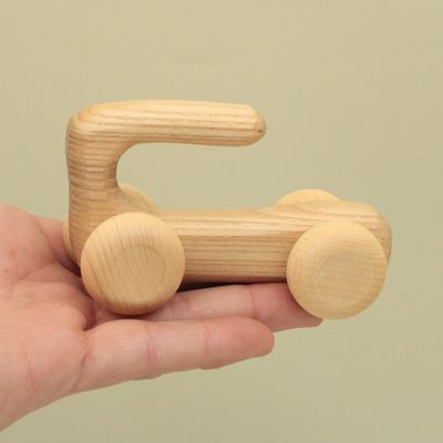 Free Shipping Natural Baby Car Retro VII, LBC47 : Eco-Friendly Gift with Montessori and Waldorf Educational Influence Lotes Toys Baby Gift