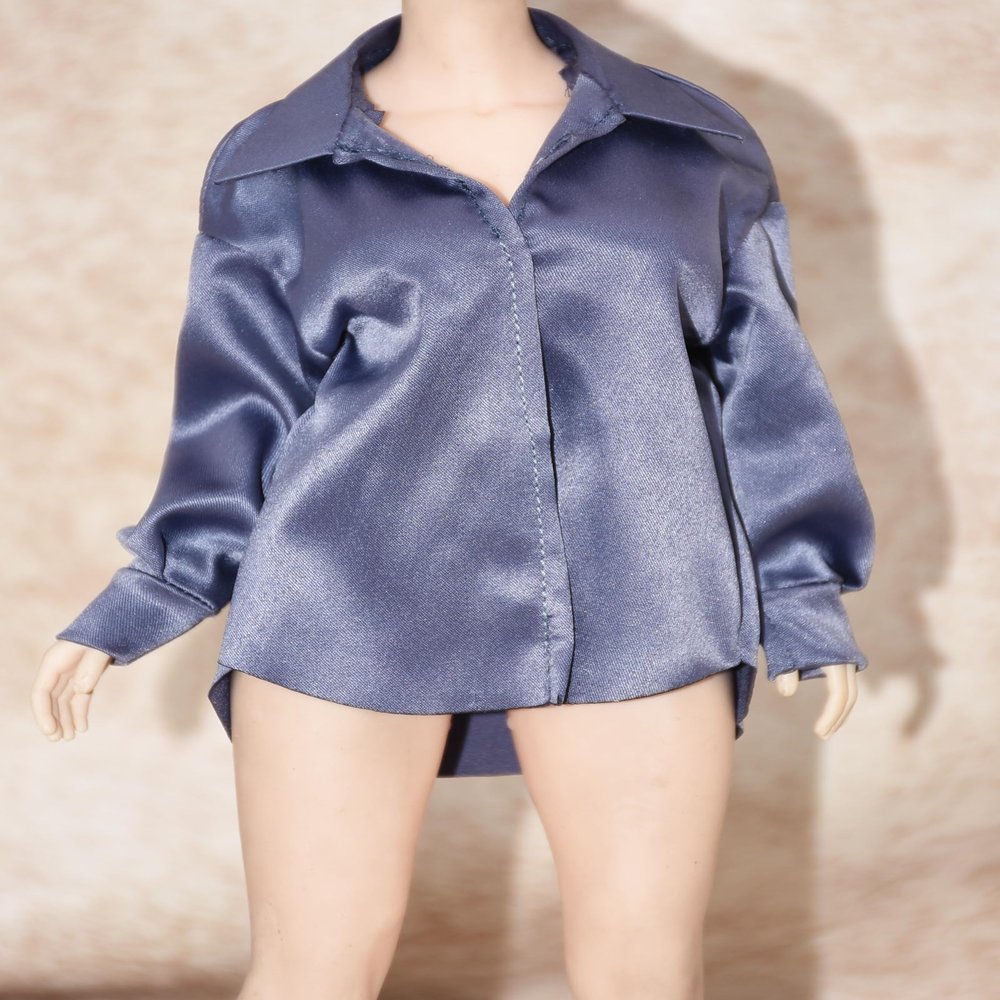 1/6 Scale Female Clothes, Female Silk Shirt Pajamas Tops Belt Clothes Accessory for 12inch PH TBL Action Figure Body (1pc Blue Shirt)