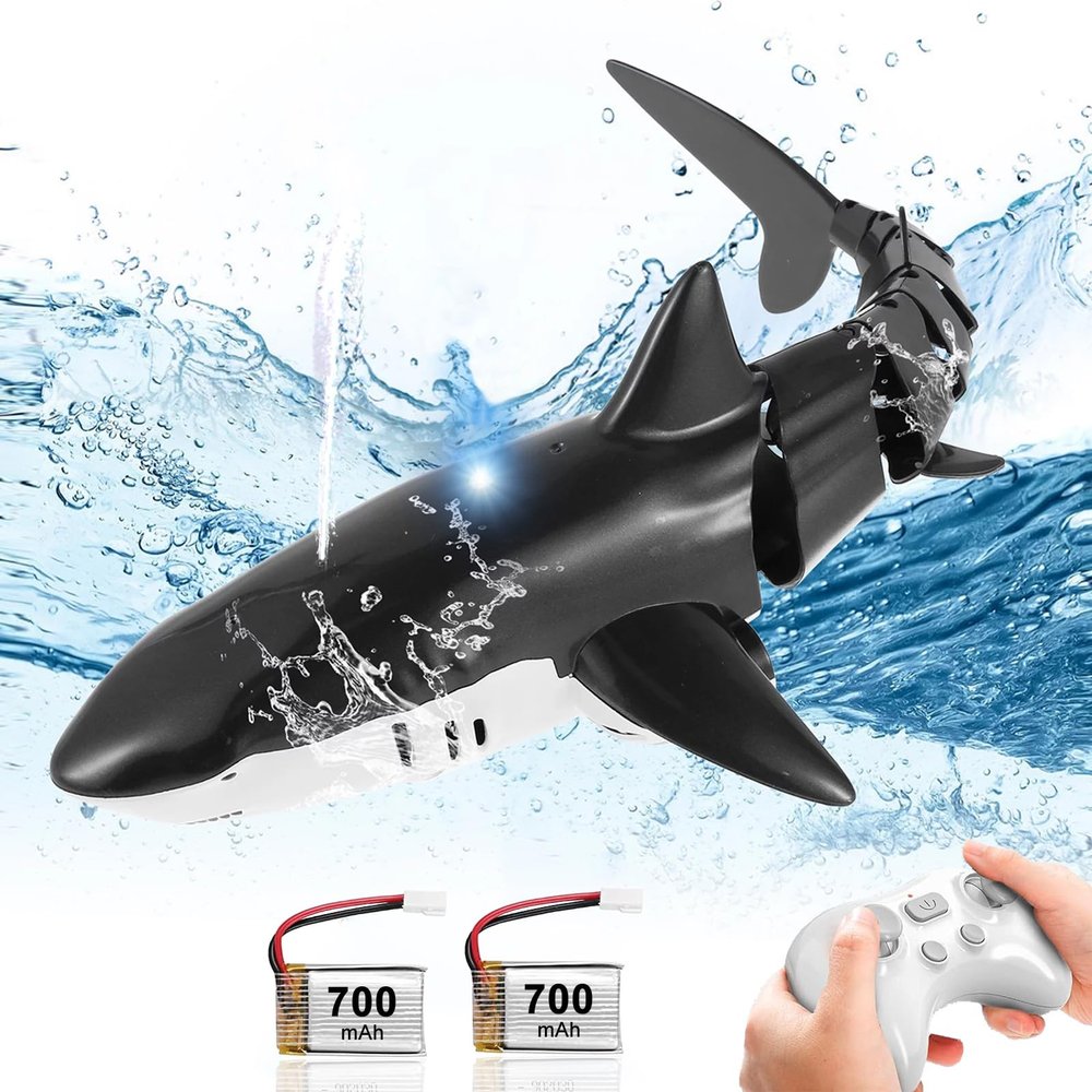 bayehngs Pool Toy, Remote Control Shark Toy for Boys, Bath Toy for Kids, High Simulation Shark RC Boat Boy Toy with Light & Spray Water, Gift for 6+ Year Old Boys Girls, Black
