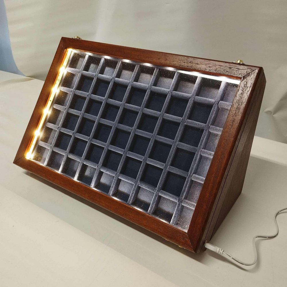 Illuminated Coin Display Stand